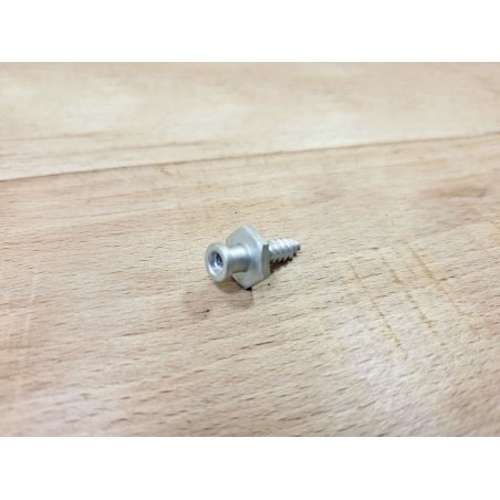 TETON CAPOTE SUR PARE BRISE LATE